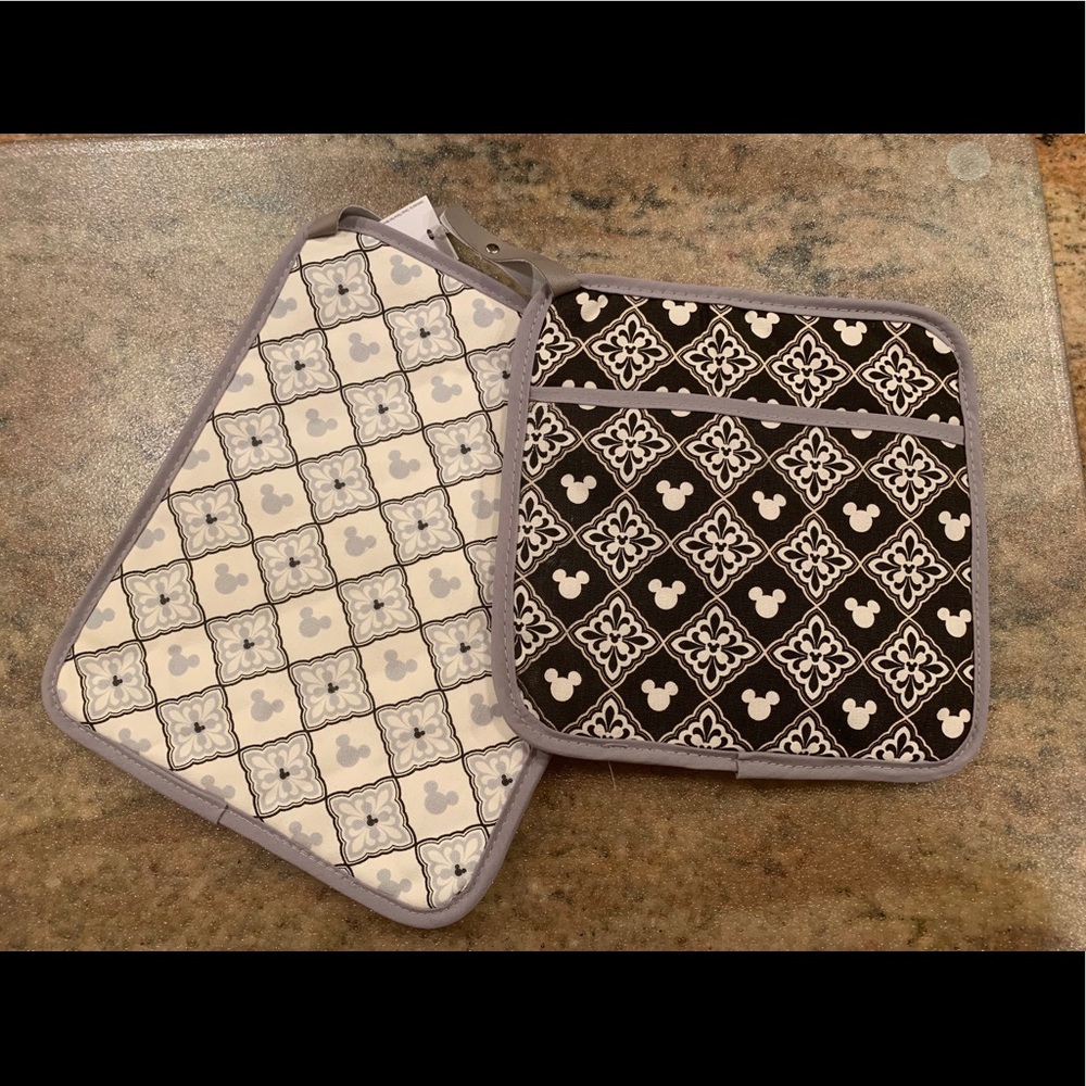 Disney pot holders